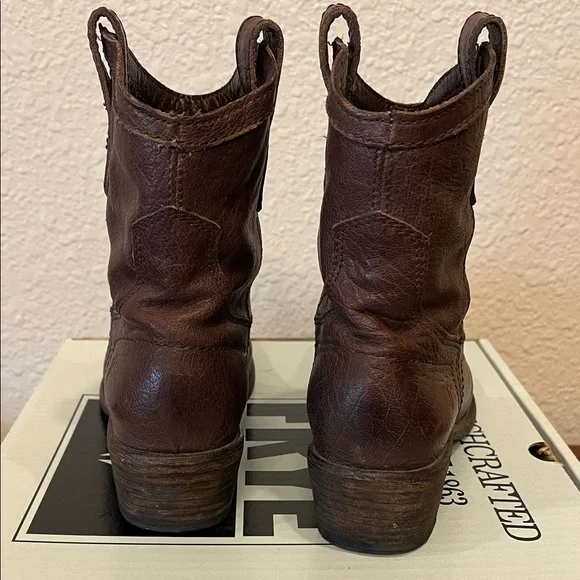 Frye Women's Dark Brown Ankle Booties Size 7 M - Picture 3 of 13